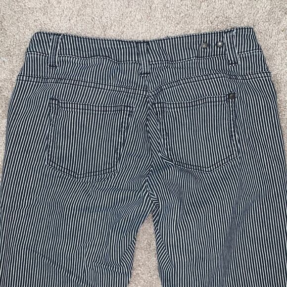 CAbi Jeans Railroad Stripe Cropped Capri Stretch Jeans Sz 4 Style 324 - Picture 7 of 8